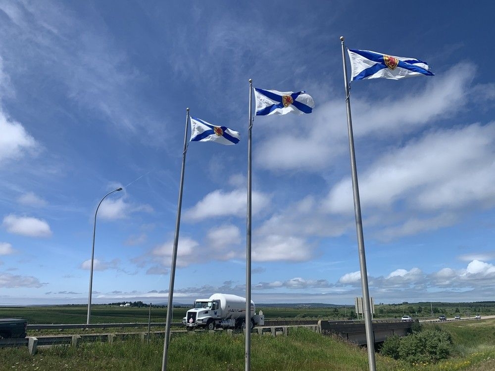 Nova Scotia takes Ottawa to court, saying feds must protect land link