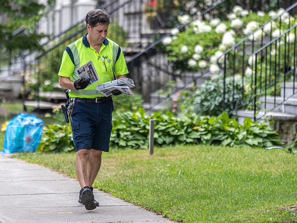Weekend work remains a big obstacle in negotiations between Canada Post, workers