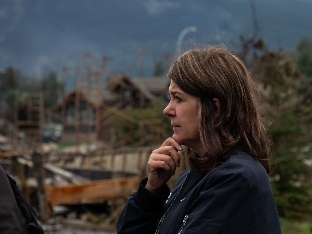 Jasper points to 'mischaracterization' of wildfire report after Alberta premier calls for apology