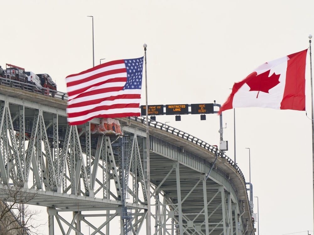 Many Canadians losing confidence in future of trade relationship with U.S.: Poll