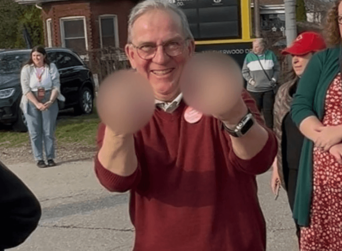 Liberal candidate defends campaign worker amid middle-finger photo fallout