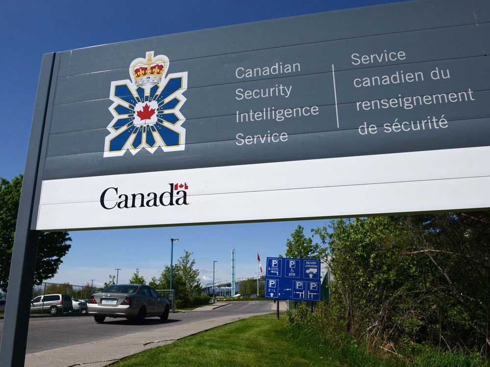 Halting spy operation placed CSIS team in unnecessary danger, watchdog report says