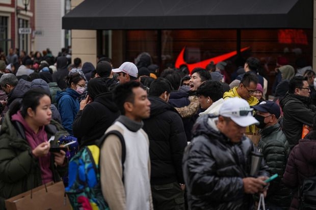 Nike's snoafer listed for US$500 before it's even released