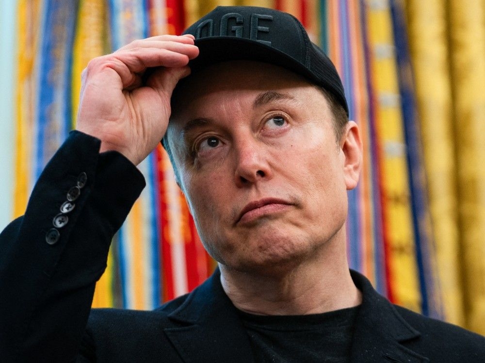 Jon Stewart mocks Elon Musk following tech mogul's 'dismissal' from DOGE