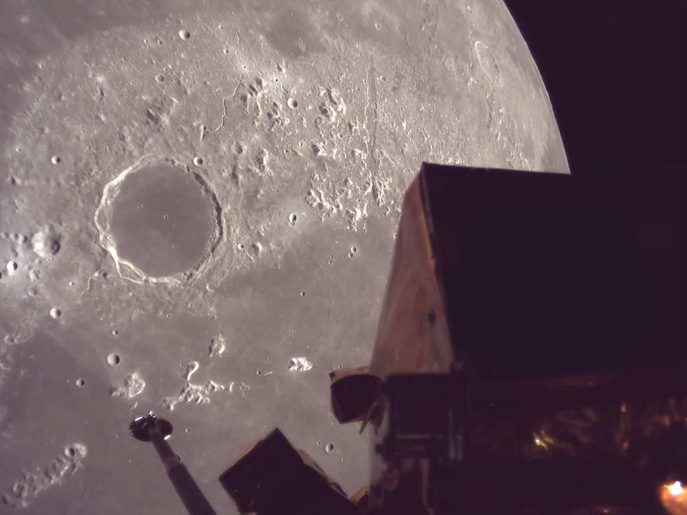 Private lunar lander from Japan falls silent while attempting a moon touchdown