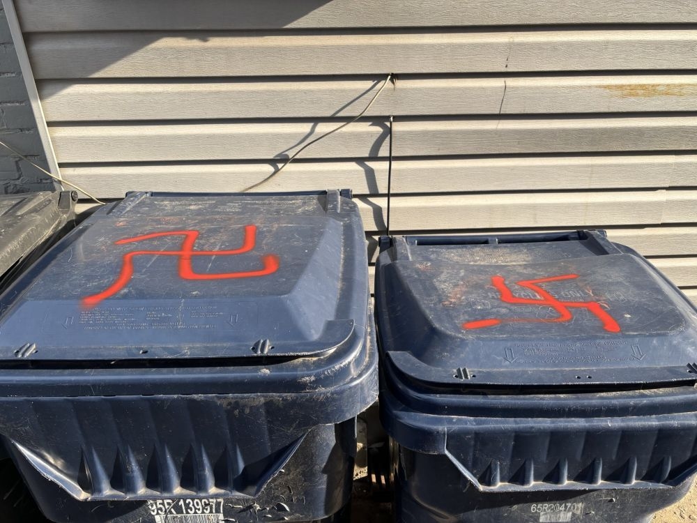 Police investigating hateful graffiti in west Toronto