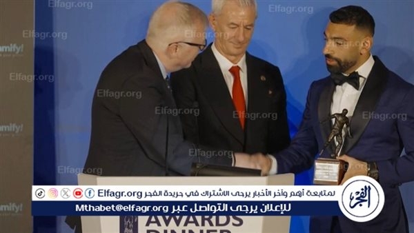 وزير الرياضة يهنئ محمد صلاح بفوزه بجائزة أفضل لاعب في الدوري الإنجليزي من رابطة كتاب كرة القدم