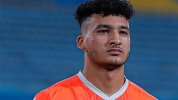 والد أحمد شريف يعلق على انتقال نجله إلى الزمالك