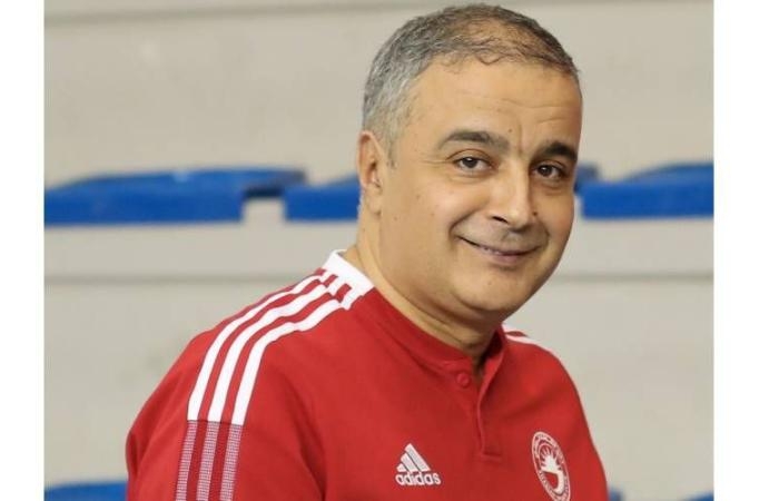 سفيان حيواني يعود لتدريب «يد الشارقة»