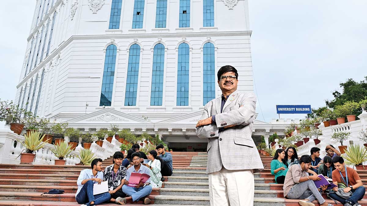 SRM Institute of Science and Technology  Top General (Private) University