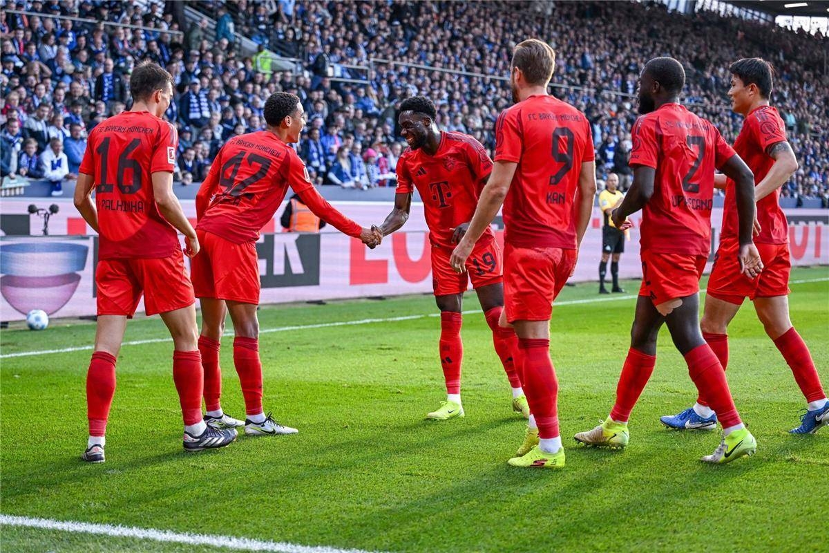 دوري أبطال أوروبا... بايرن يبحث عن وقف معاناته خارج قواعده