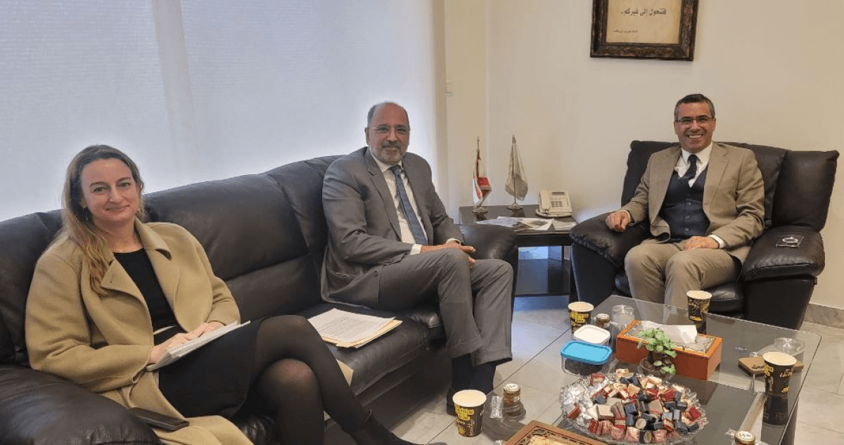 وزير الزراعة عرض مع ريزا سبل دعم الأمم المتحدة للقطاع