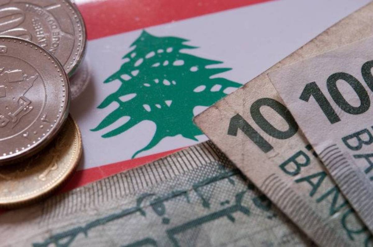 معرض يعالج ظواهر لبنانية وأزمة النقد