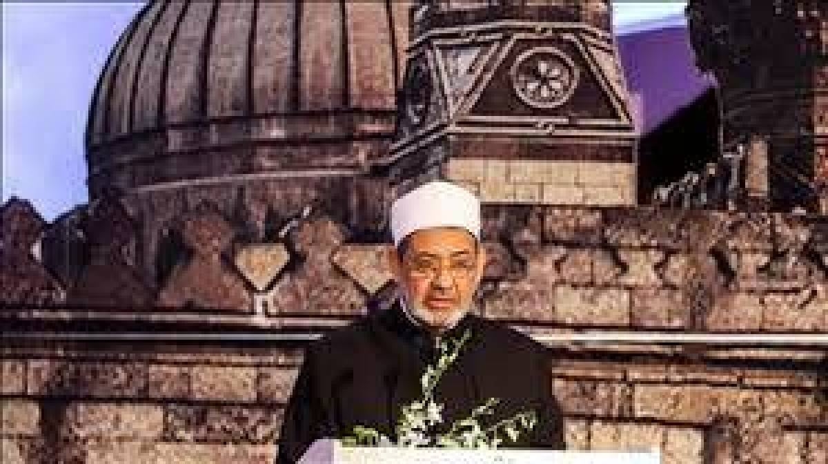 شيخ الأزهر حذّر من تصاعد "الإسلاموفوبيا" ودعا الى وضع قوانين لوقفها