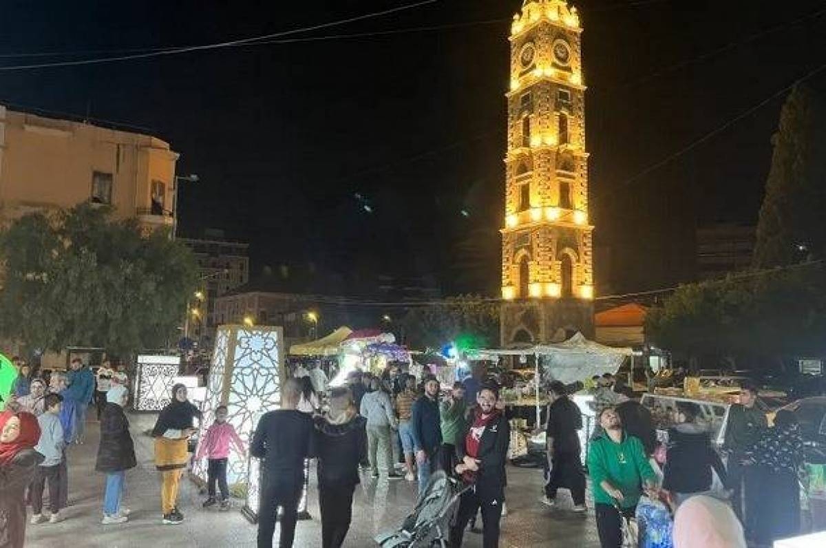 رغم الأحداث الأمنيّة اليوميّة... أسواق طرابلس تنتعش في موسم الأعياد