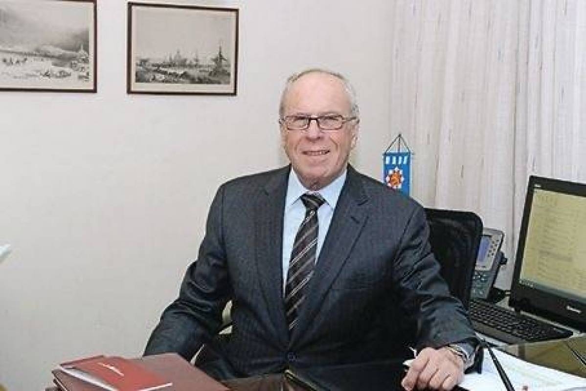 انتخابات معهد الكرمة والنبيذ: توافق برضى الوزارات المعنية شاوي يطمح الى ولاية جديدة لتحقيق انجازات لتطوير القطاع