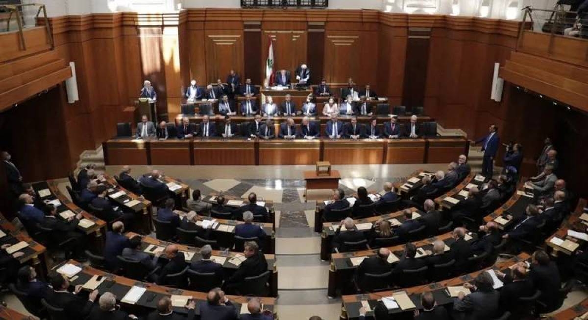 جلسة تشريعية الخميس لحسم القوانين المعجلة