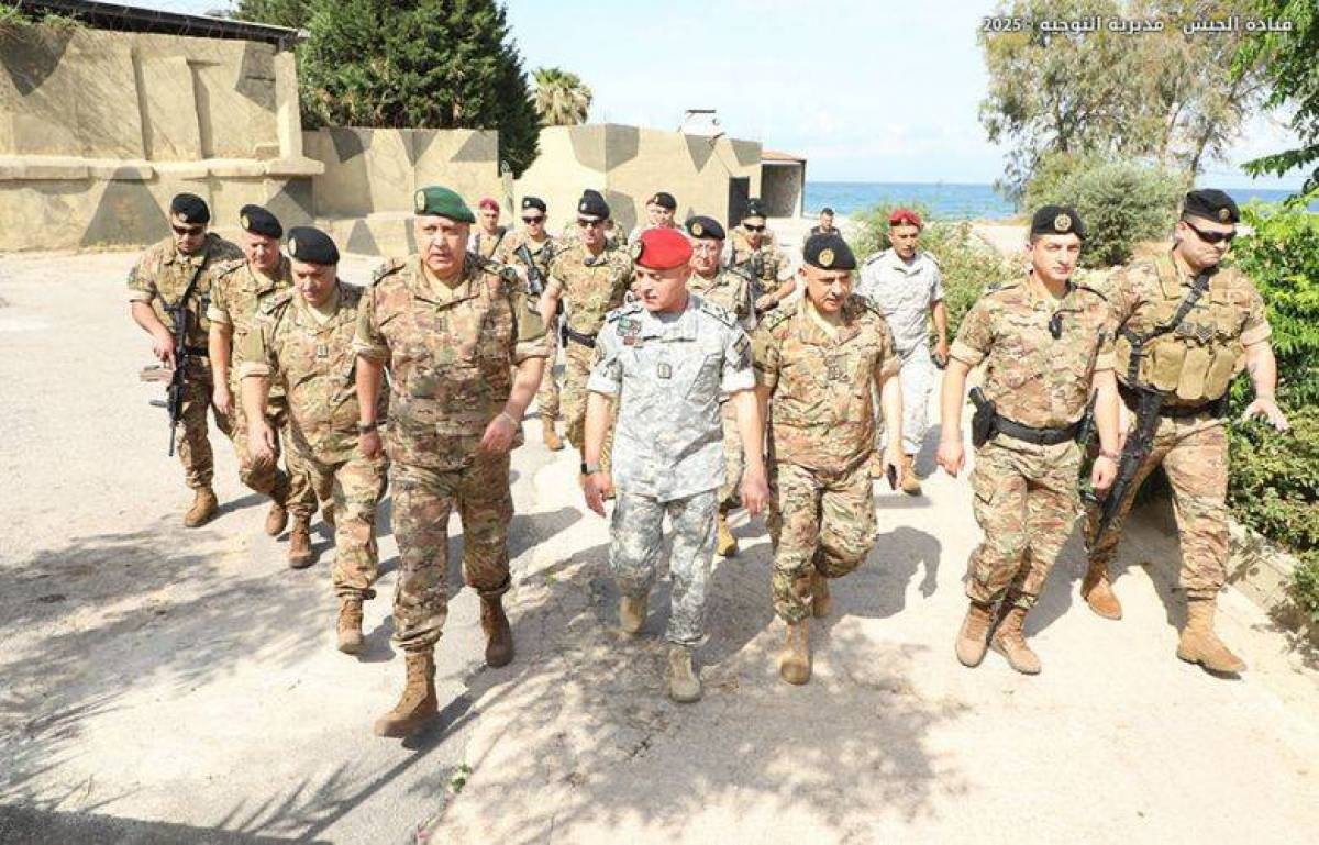رئيس الأركان تفقَّد فوج مغاوير البحر في عمشيت