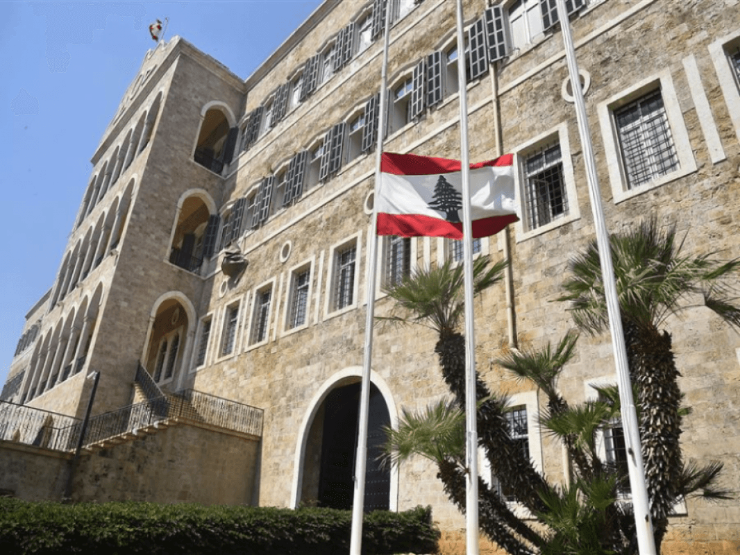 طاولة مستديرة في وزارة التنمية حول "إعادة تكوين الإدارة العامة"