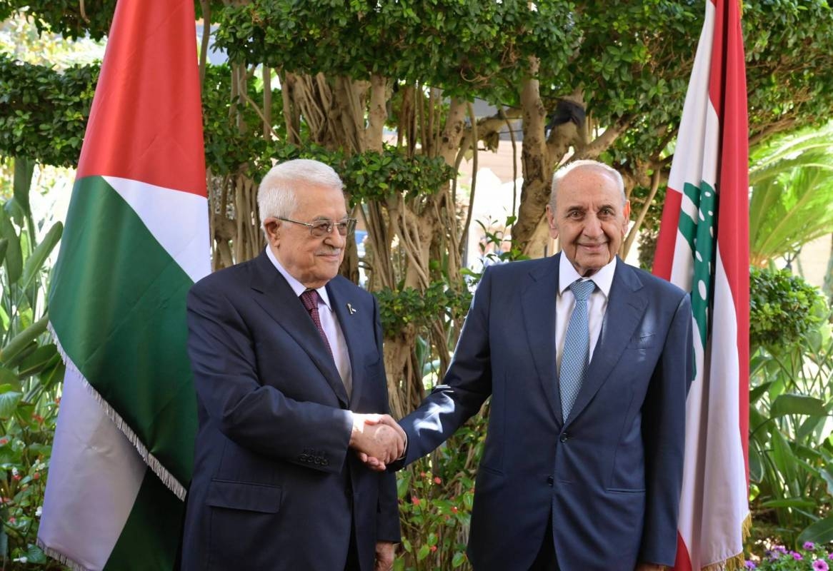 عباس زار عين التينة والسراي... وتأكيد على إقفال ملف السلاح الفلسطيني خارج أو داخل المخيمات
