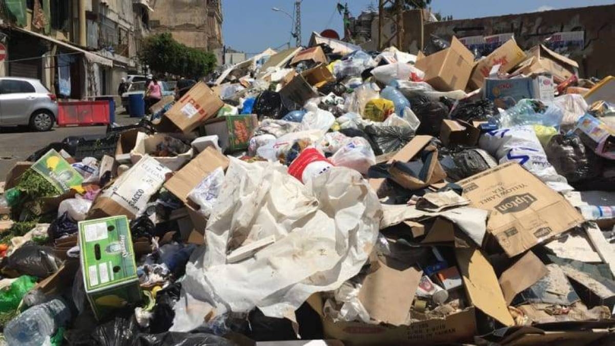 من يرمي النفايات في سقي التبانة وما هي تداعياتها على الصحة والبيئة؟