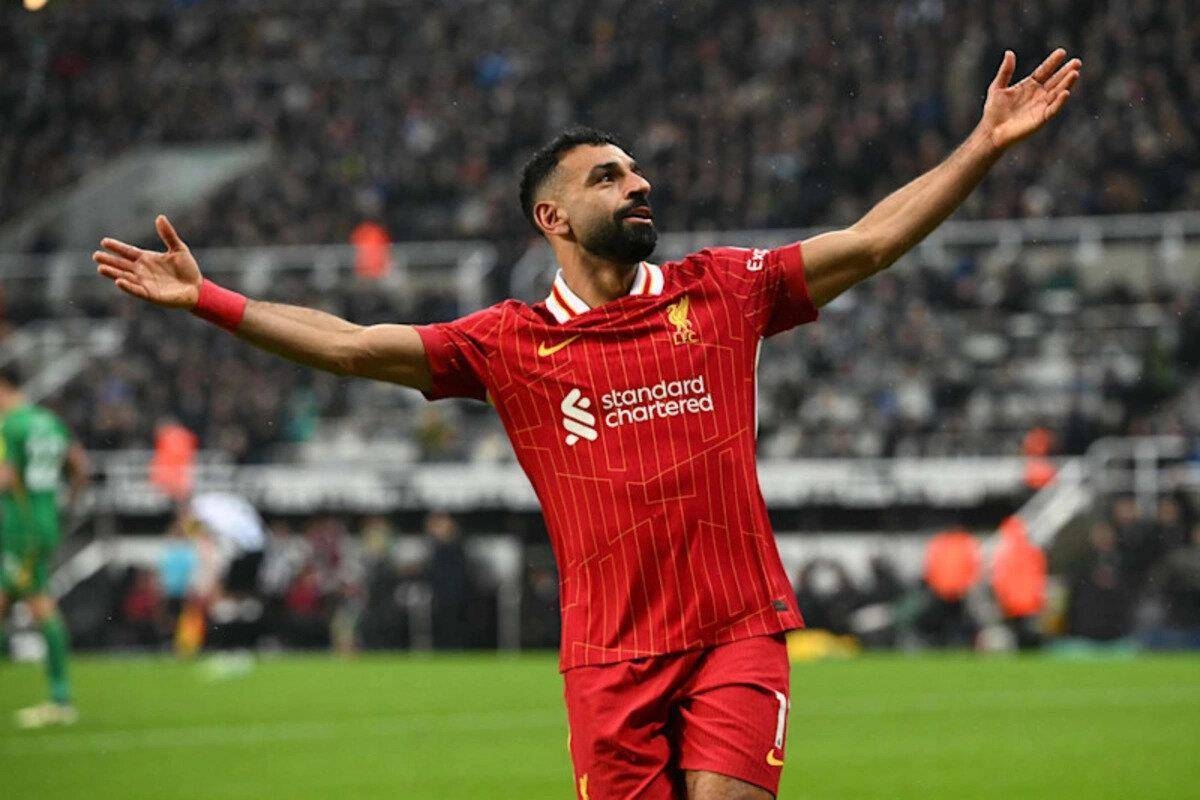 بعد جائزة الأفضل في البريميرليغ... صلاح يرصد الكرة الذهبية