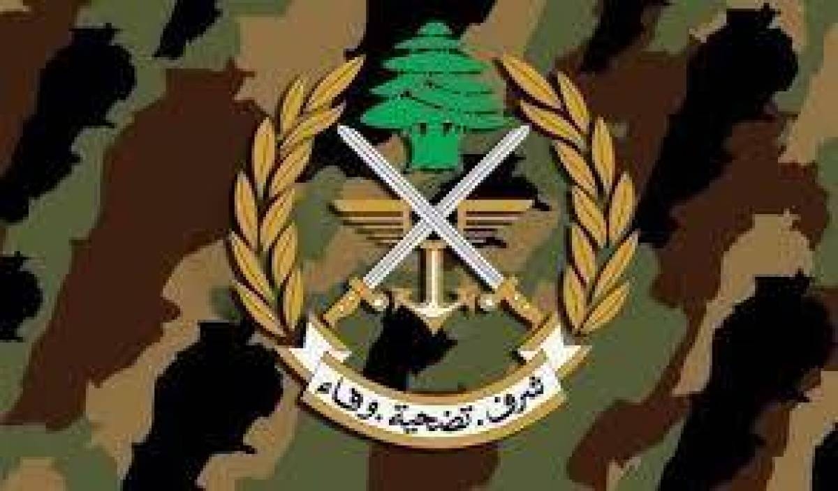 الجيش: عمليات دهم وتوقيف مواطنين بجرم إطلاق النار وضبط أسلحة وذخائر