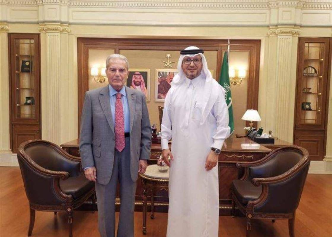 الخازن من السفارة السعوديّة: نشيد