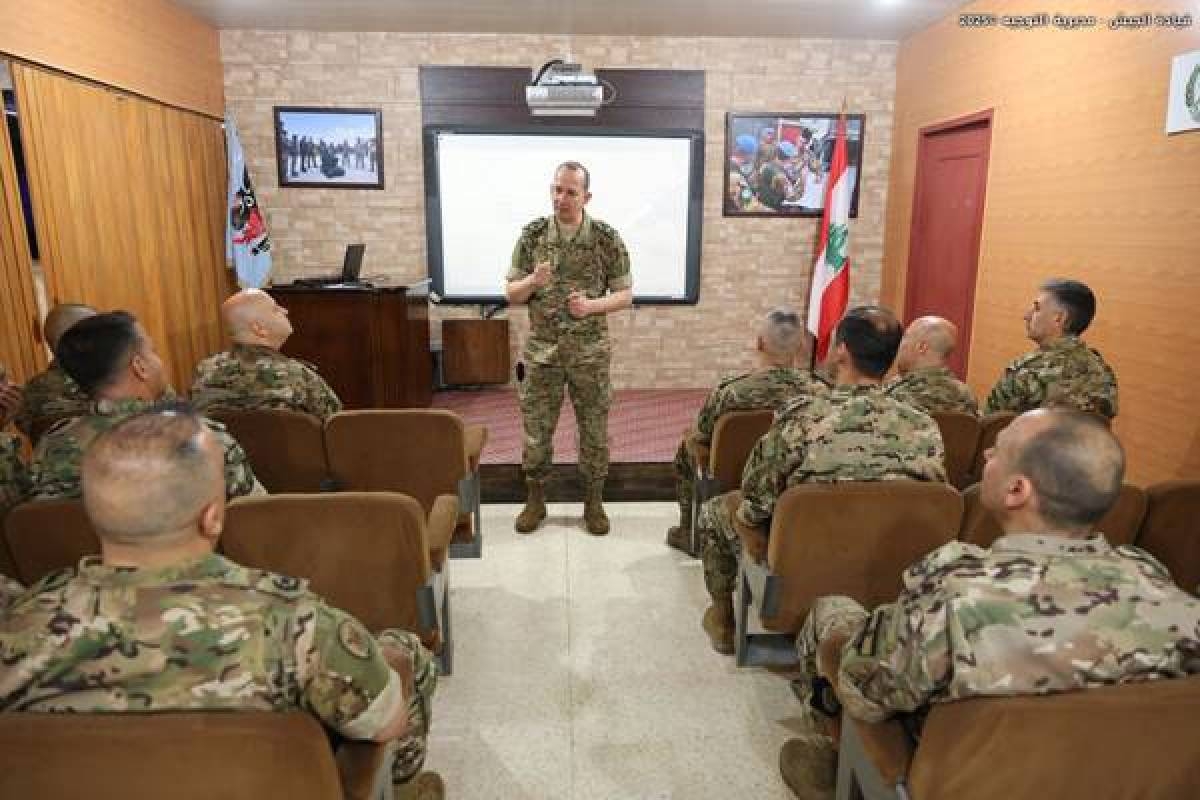 قائد الجيش تفقد غرفة العمليات المركزية في الجنوب واطّلع على إجراءات حفظ أمن العملية الانتخابية
