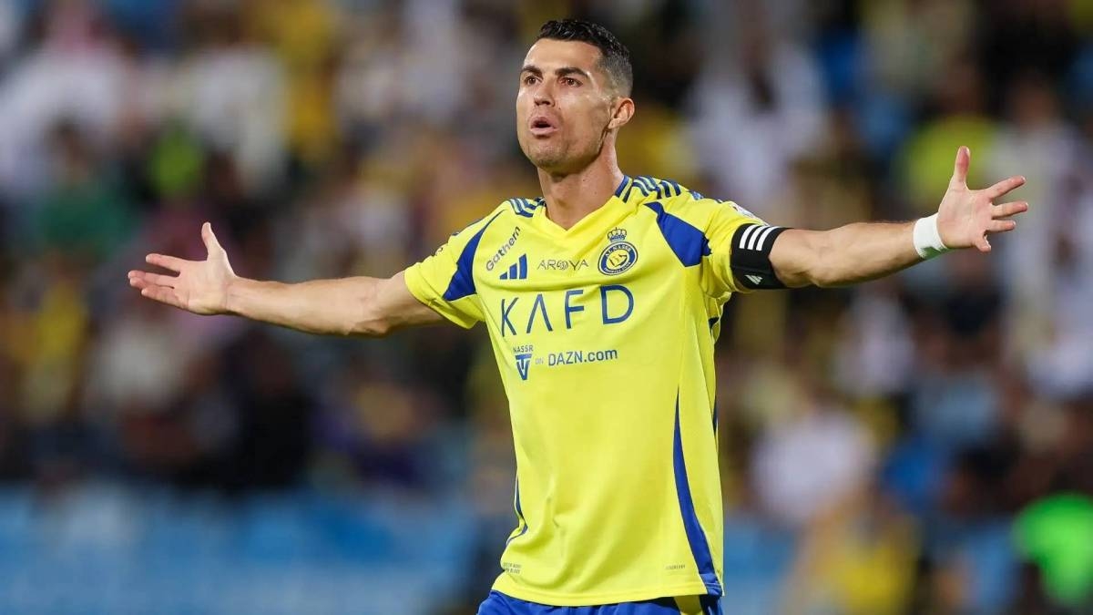بعمر الـ40... 8 أندية تطارد كريستيانو رونالدو