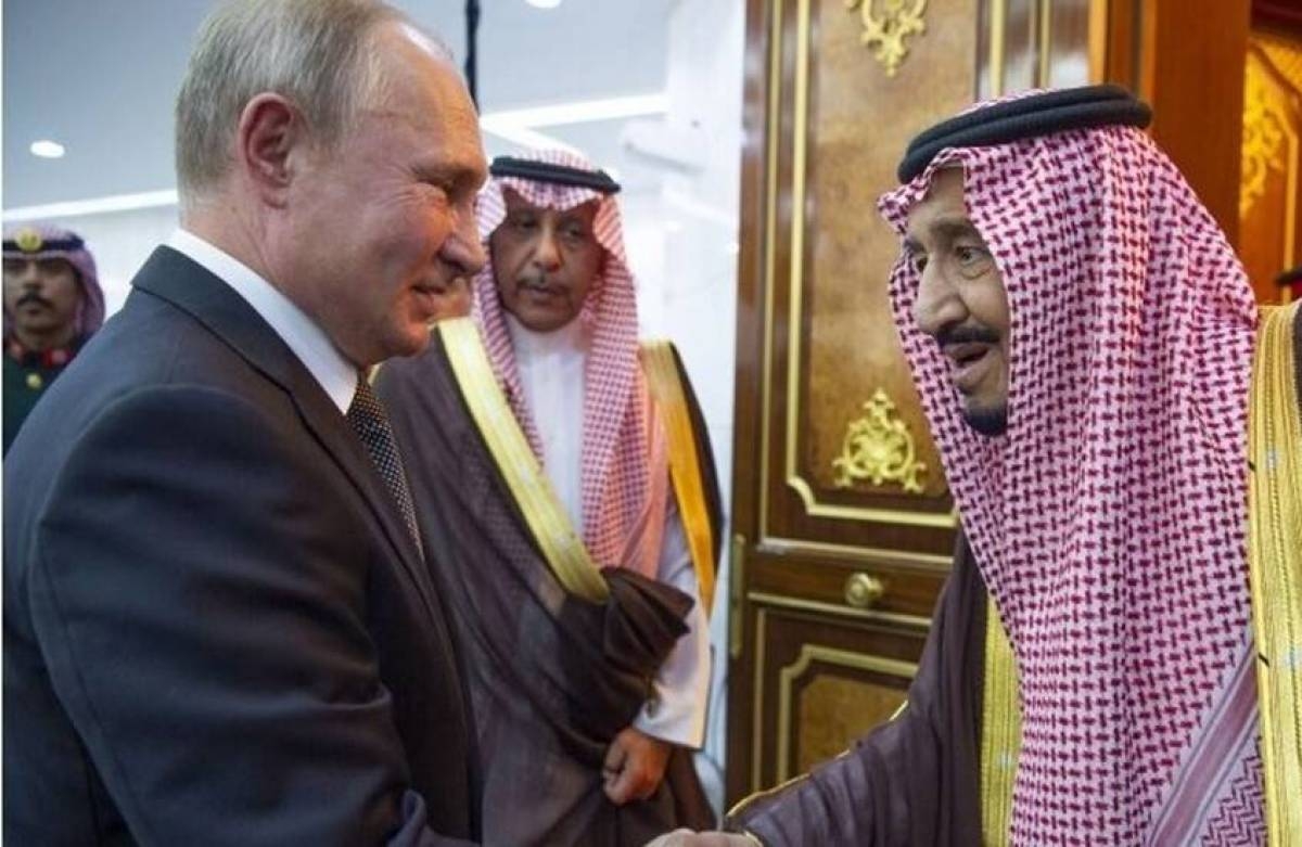 الملك السعودي يتسلم رسالة من بوتين