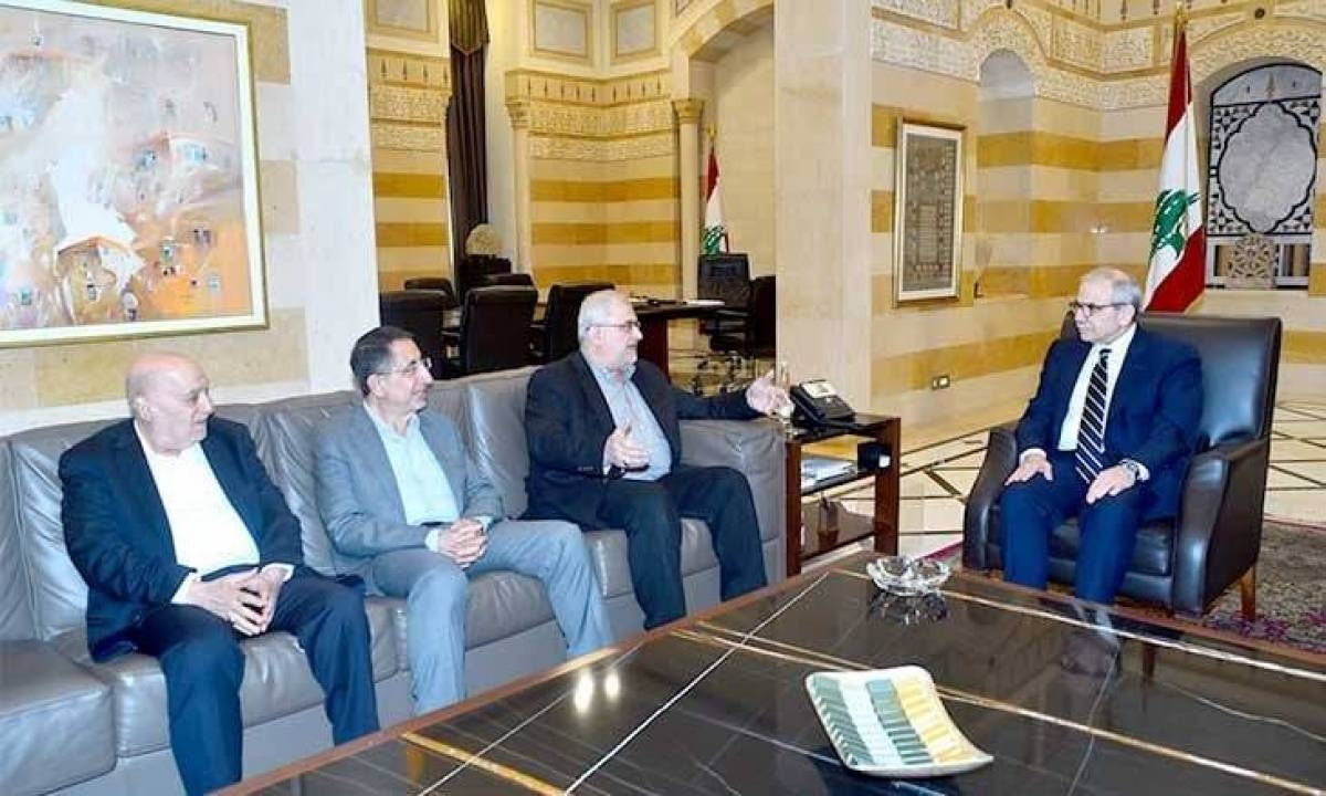 الحريري يعود... وسلام يتفادى الاصطدام؟