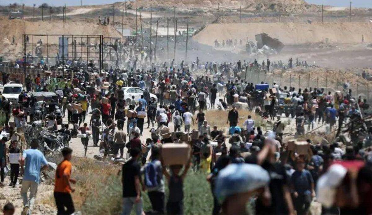 كيف تحولت نقاط توزيع المساعدات في غزة إلى مصائد للموت؟