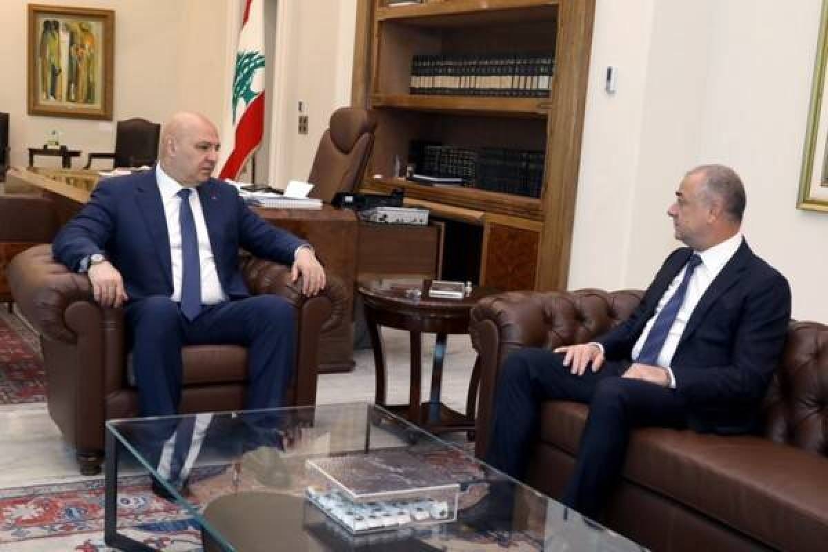 نقاش اللجنة النيابية حول مشاريع قوانين الانتخاب بين الرئيس عون وبو صعب