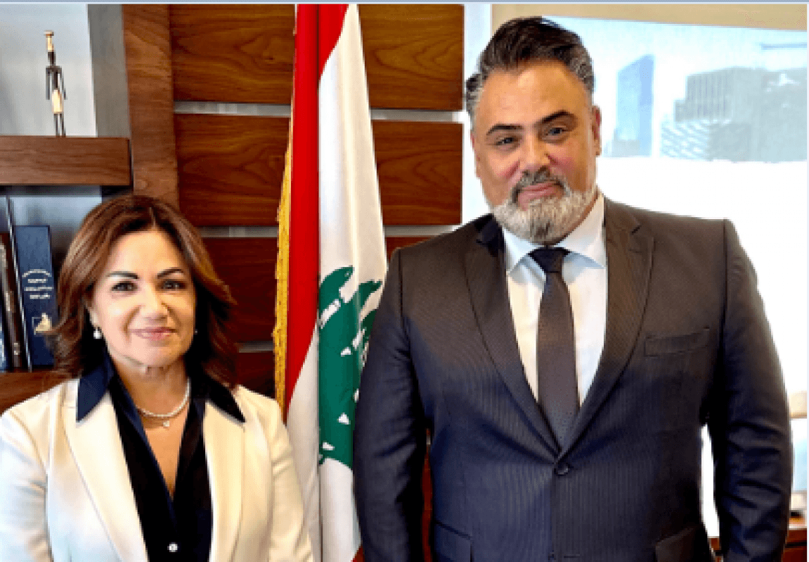 رئيس مهرجان إضافة الدولي سام سعد في زيارة رسمية إلى معالي وزيرة الشؤون الاجتماعية