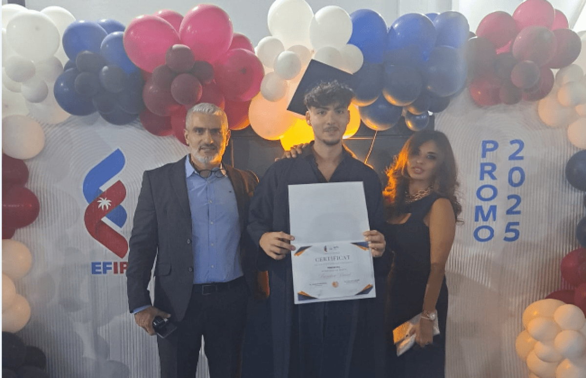برعاية السفير الفرنسي في الرياض...الإعلامية عبير بركات تحتفل بتخرج إبنها برسالة مؤثرة