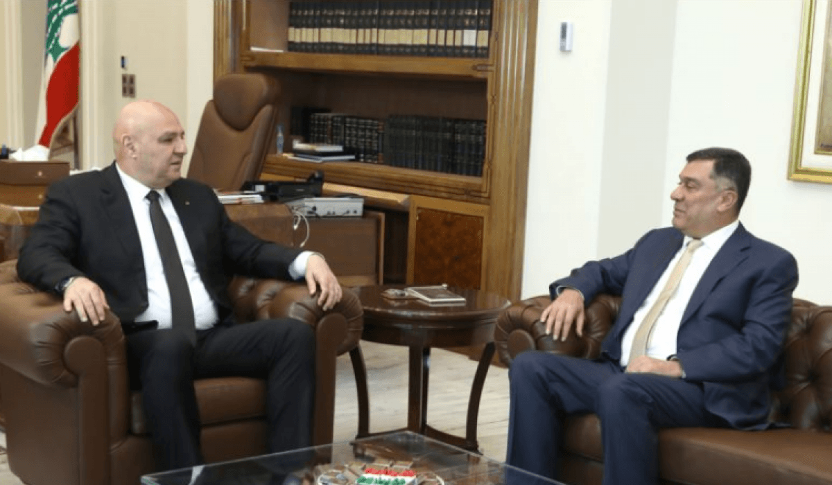 الحوت يطلع عون عن كيفية تأمين التواصل بين لبنان والخارج وتنظيم الرحلات الجوية