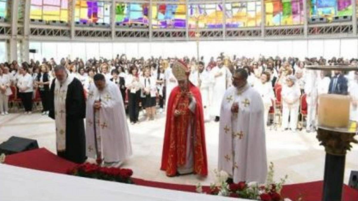 الراعي: نعمة القلب الأقدس مطلوبة اليوم لقادة الوطن