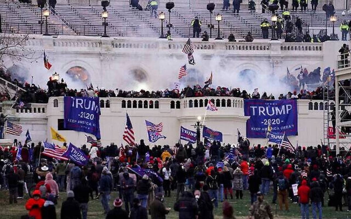 اقالة 3 مدعين عامين في قضايا الهجوم على الكونغرس عام 2021