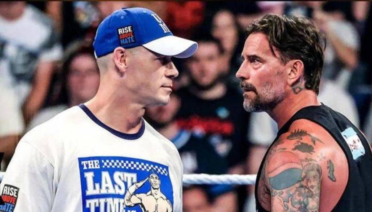 خيانة حدثت... جون سينا يهزم سي إم بانك ويحتفظ بلقب WWE