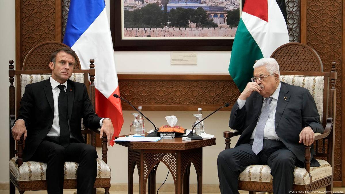 ترحيب عربي باعتراف فرنسا بدولة فلسطين وتنديد أميركي شهيدان واعتقالات في الضفة ودعوة إسرائيلية لضم المنطقة