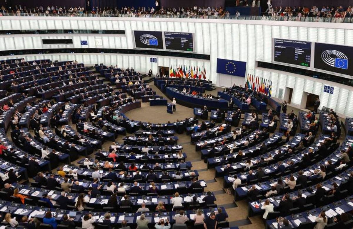 برلمانيون أوروبيون يطالبون بتحرك عاجل ضد "إسرائيل" لوقف المجاعة والإبادة في غزة