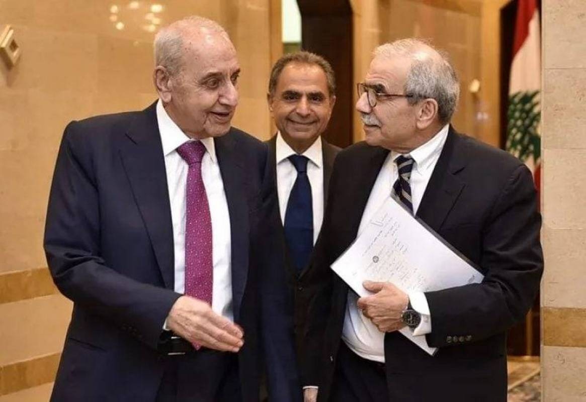 "رسائل" باريسية من سلام إلى "عين التينة"