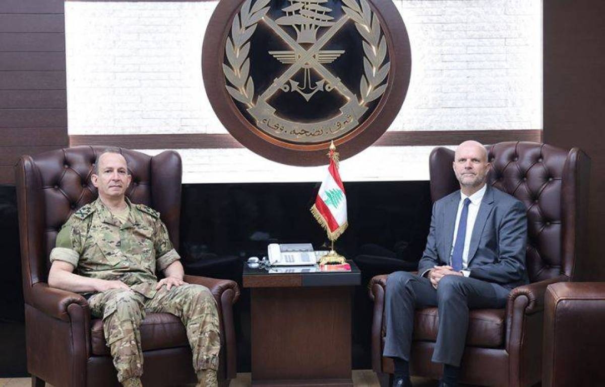 فرايجسن بحث الأوضاع مع رجي وهيكل