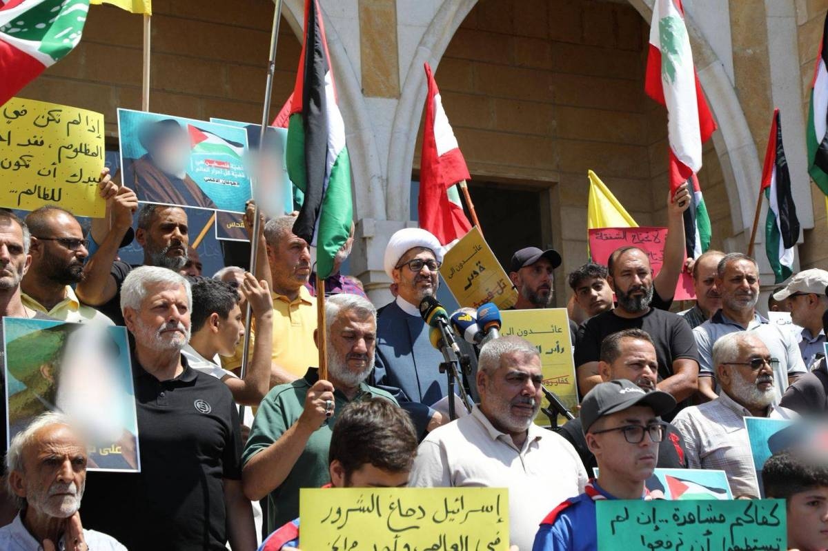 وقفات إحتجاجيّة في عدد من المناطق تنديداً بـ"التجويع والإبادة في غزة" النابلسي: الجوع لن يقتل غزة... والقتل والتدمير لن يُنهيا القضية الفلسطينيّة