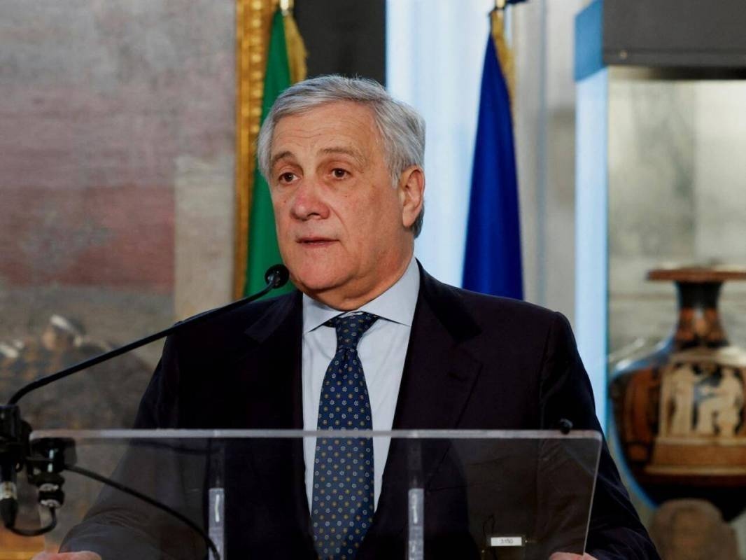 إيطاليا: ما يحدث في غزة "مذبحة" وليس إبادة جماعية