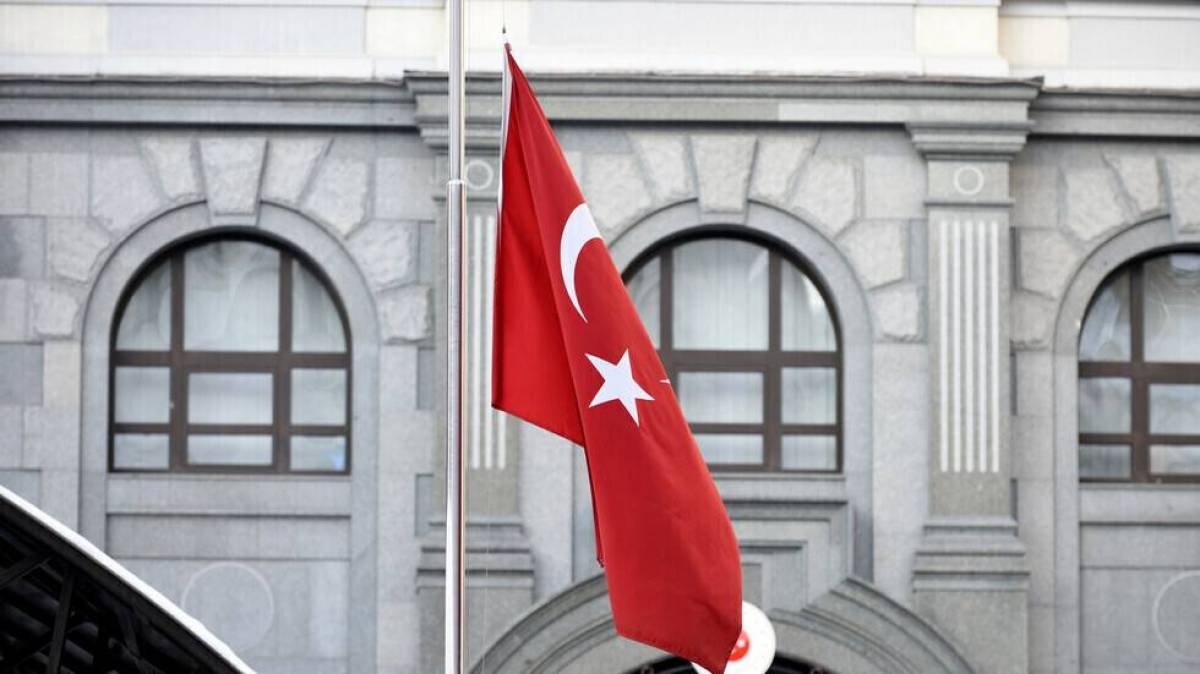 الرئاسة التركية: أردوغان أكد لزيلنسكي استعداد تركيا لاستضافة قمة للقادة بشأن الحرب الأوكرانية