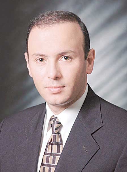 «إيجيبت سات» تخاطب «NTRA» و«we» لتفعيل الاتصالات عبر الأقمار الصناعية
