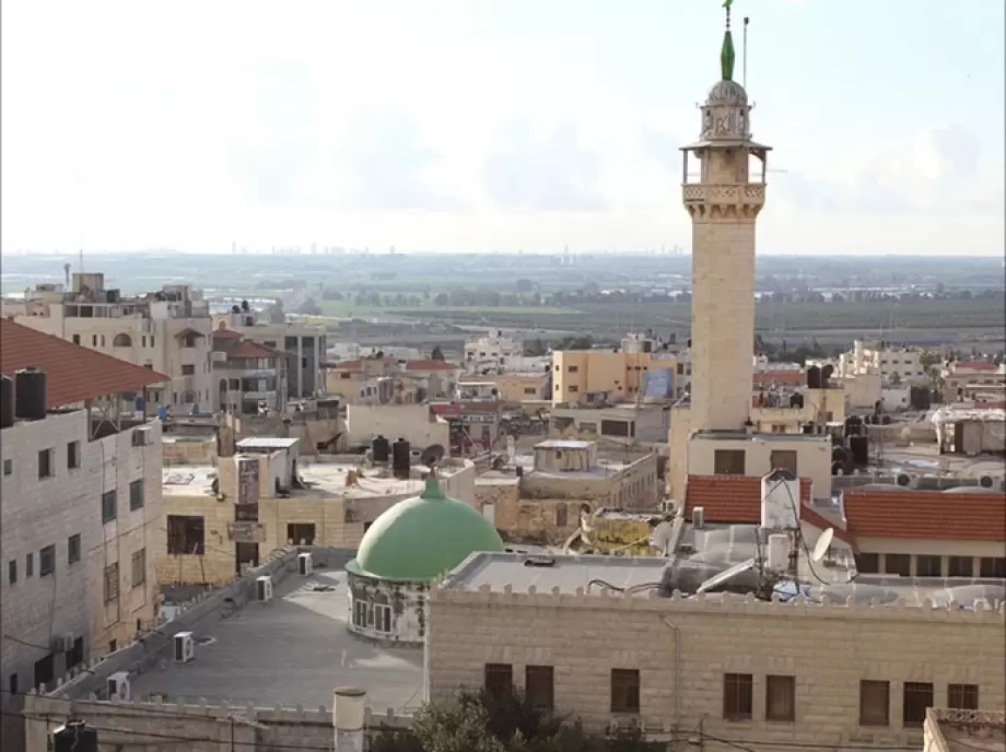 محافظ طولكرم: لا اتفاق مع الإسرائيليين حول انسحاب من المخيمات والرؤية المطروحة مرفوضة