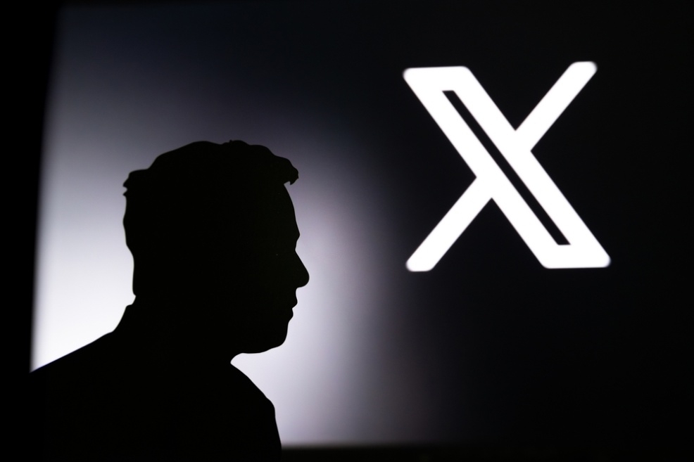 إكس تطلق النسخة التجريبية من رسائل "XChat" للمستخدمين المدفوعين